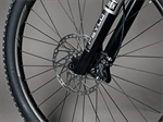 ONE-TWENTY TRAIL HUNTER EDITION-CZ Glossy Black(Silver) + triko TH zdarma